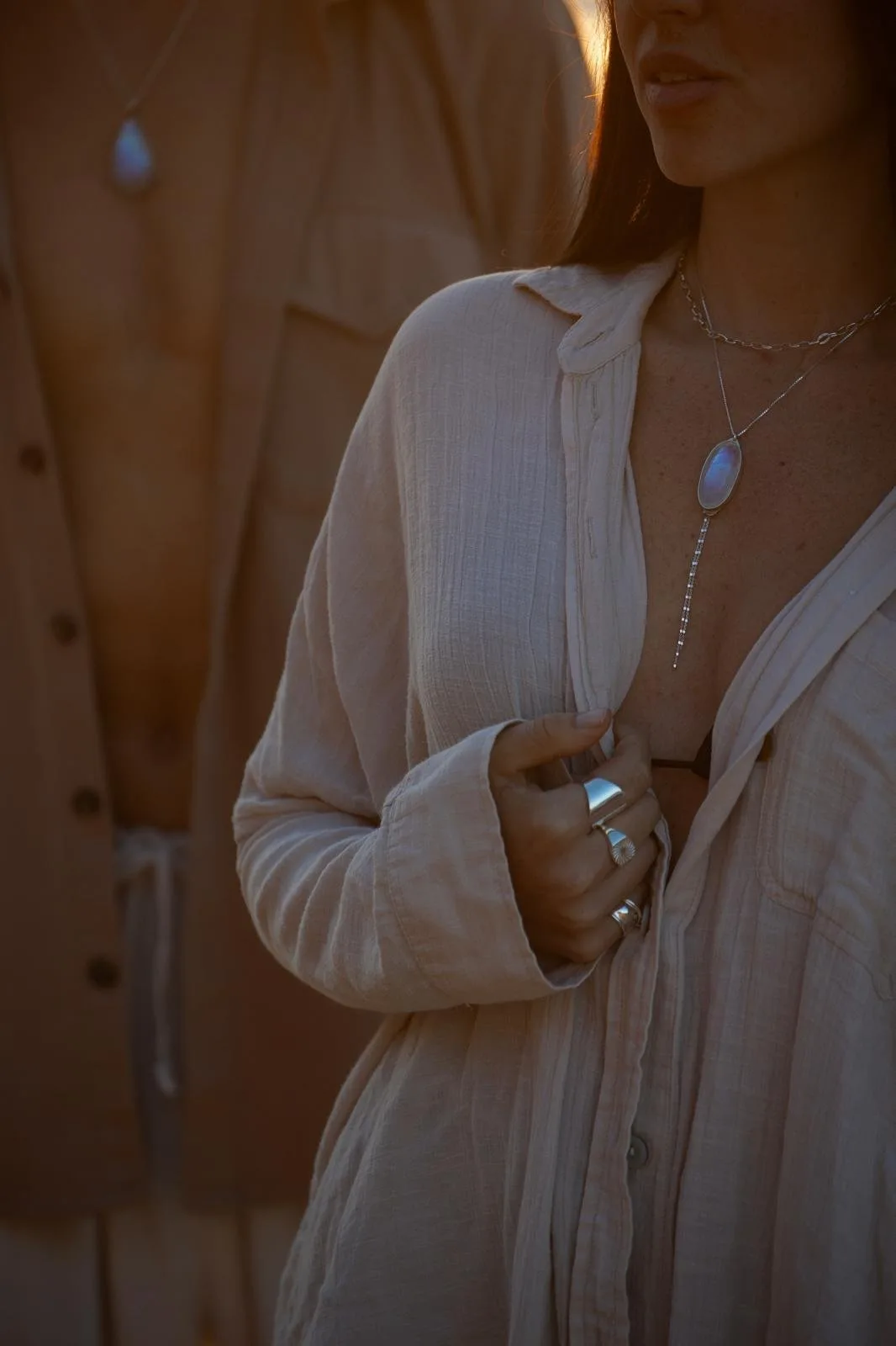LAMORE MOONSTONE NECKLACE