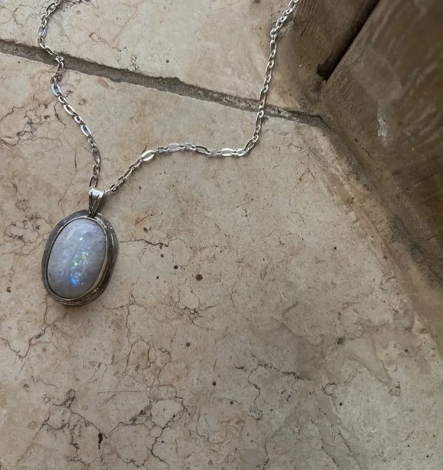 MOON NECKLACE