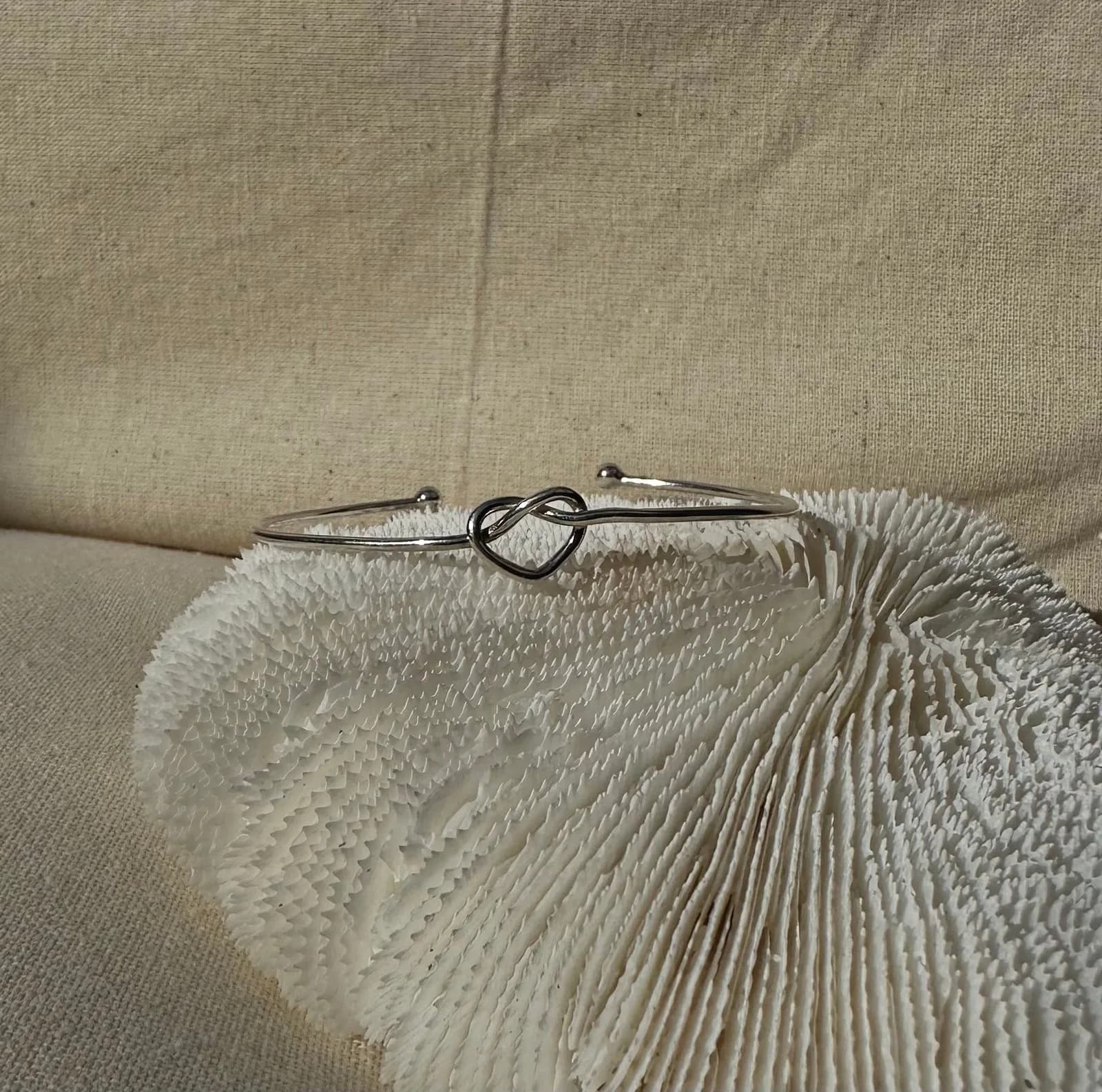 LOVE BRACELET