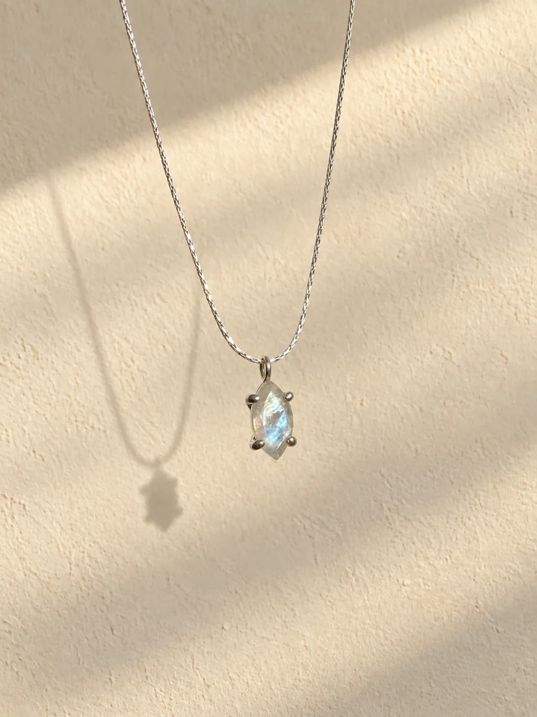 MINI MOONSTONE MARQUISE NECKLACE